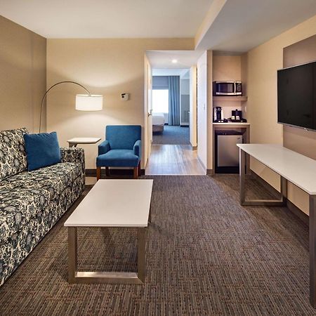 Hilton Garden Inn Toronto-Oakville Exterior foto
